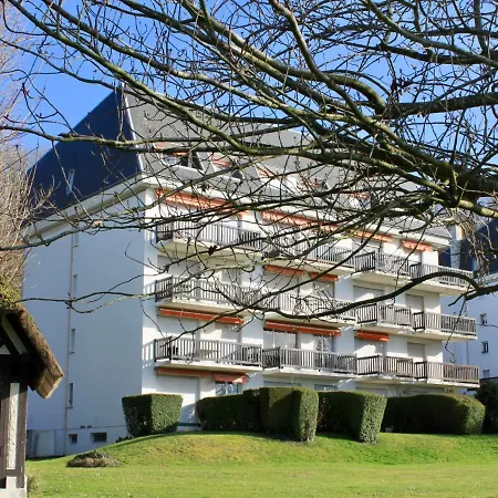 Apartment Le Clos Des Ormeaux By Interhome Trouville-sur-Mer