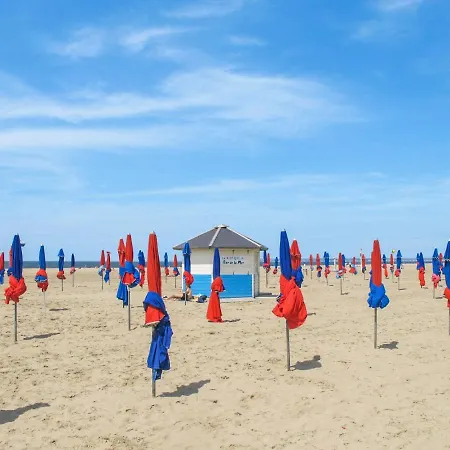 Apartment Le Clos Des Ormeaux By Interhome Trouville-sur-Mer